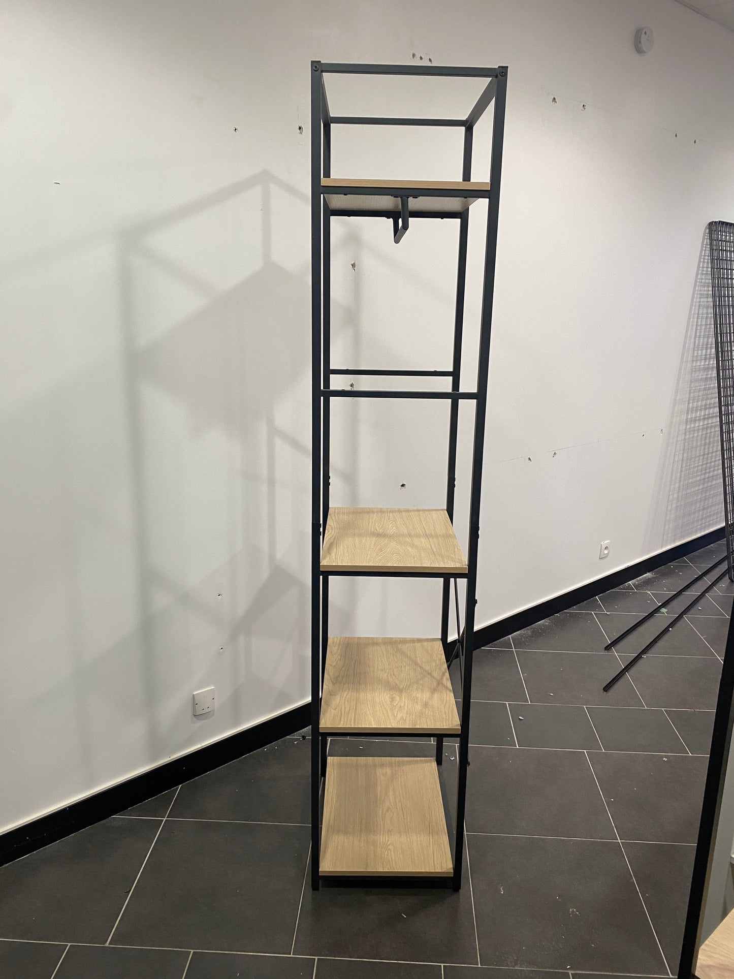 Mob-in - Moyen meuble, suspension