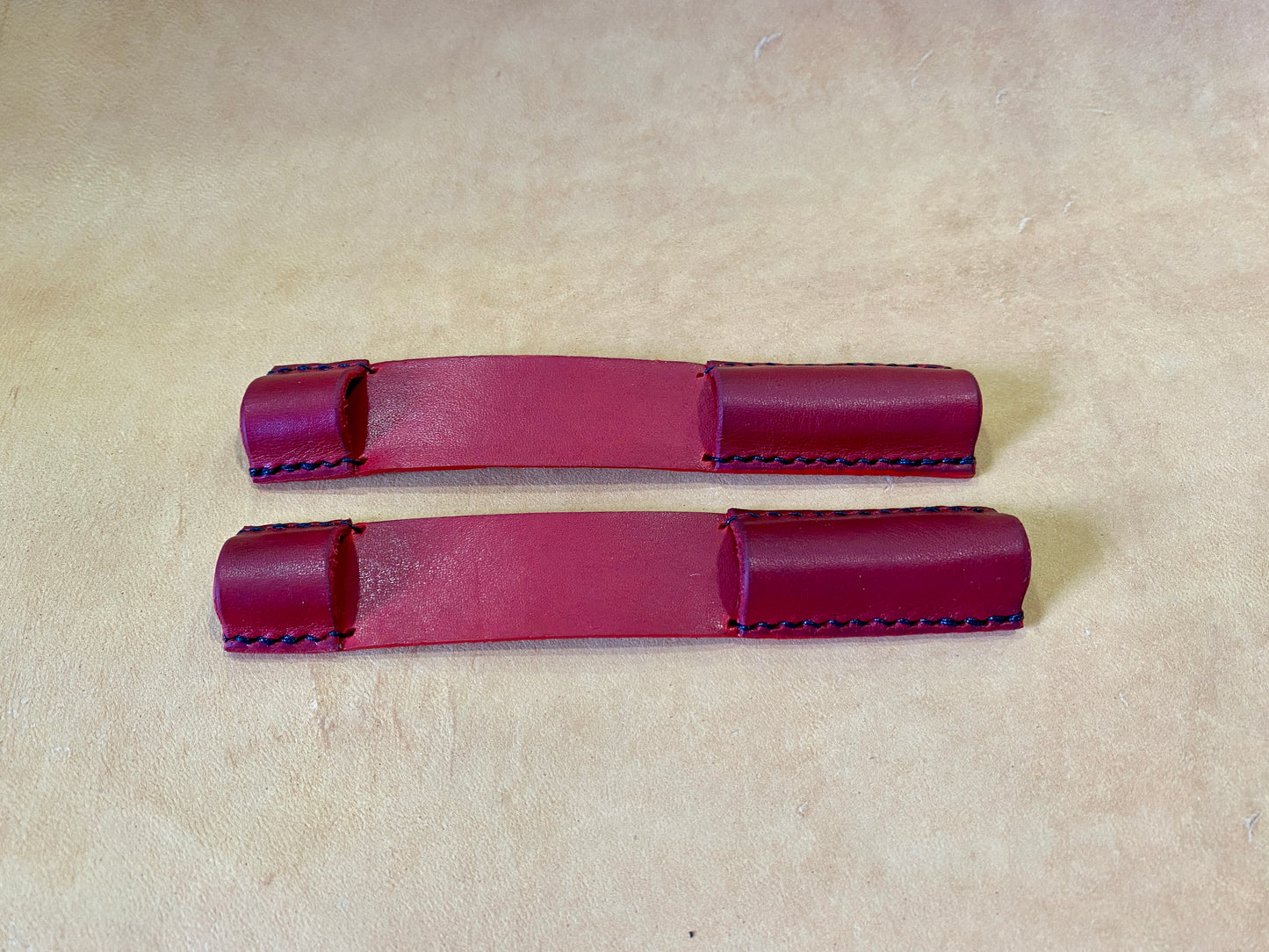 Artisanal - Couvre-éperons en cuir