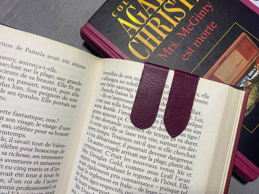 Artisanal - Marque-pages en cuir aimanté
