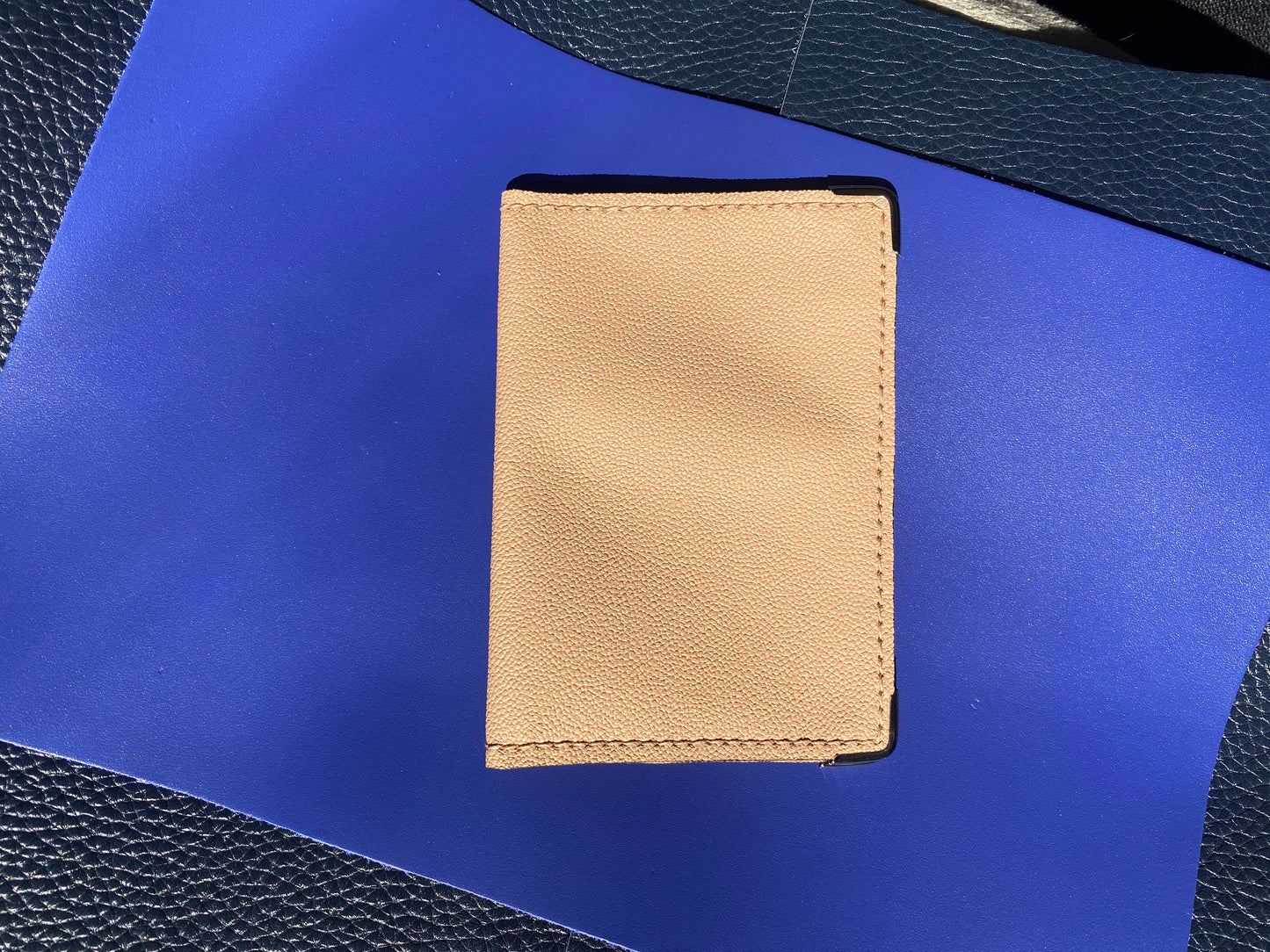 Artisanal - Pochette pour carte grise en cuir