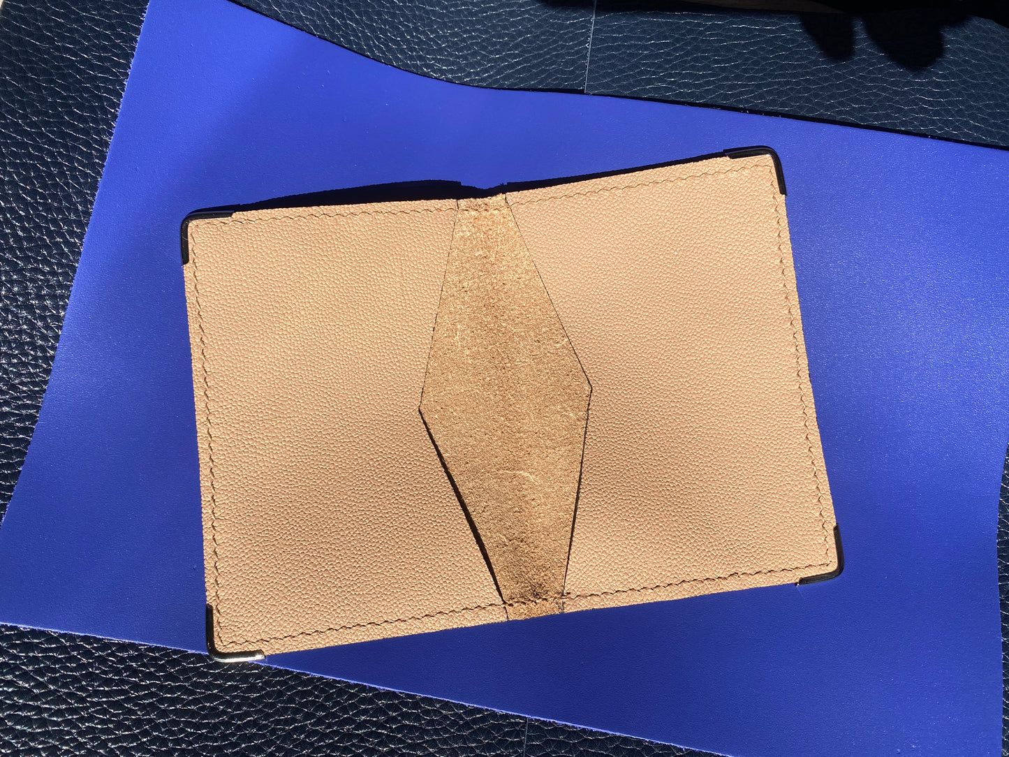 Artisanal - Pochette pour carte grise en cuir
