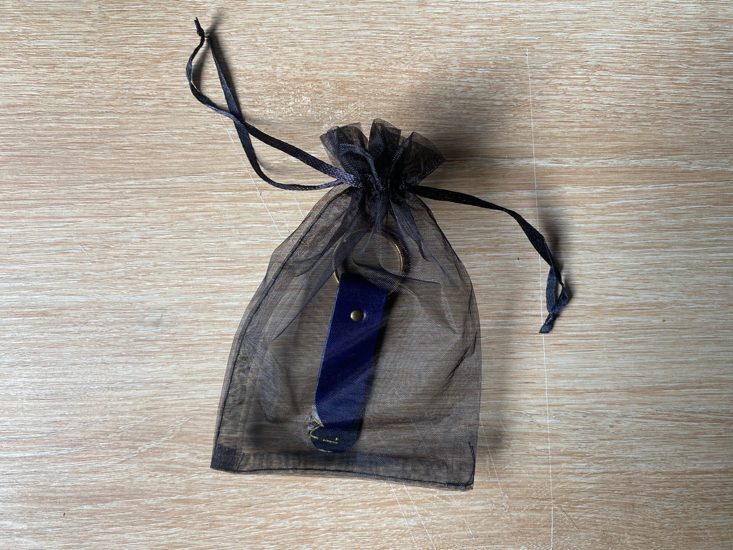 Pochette cadeau en organza